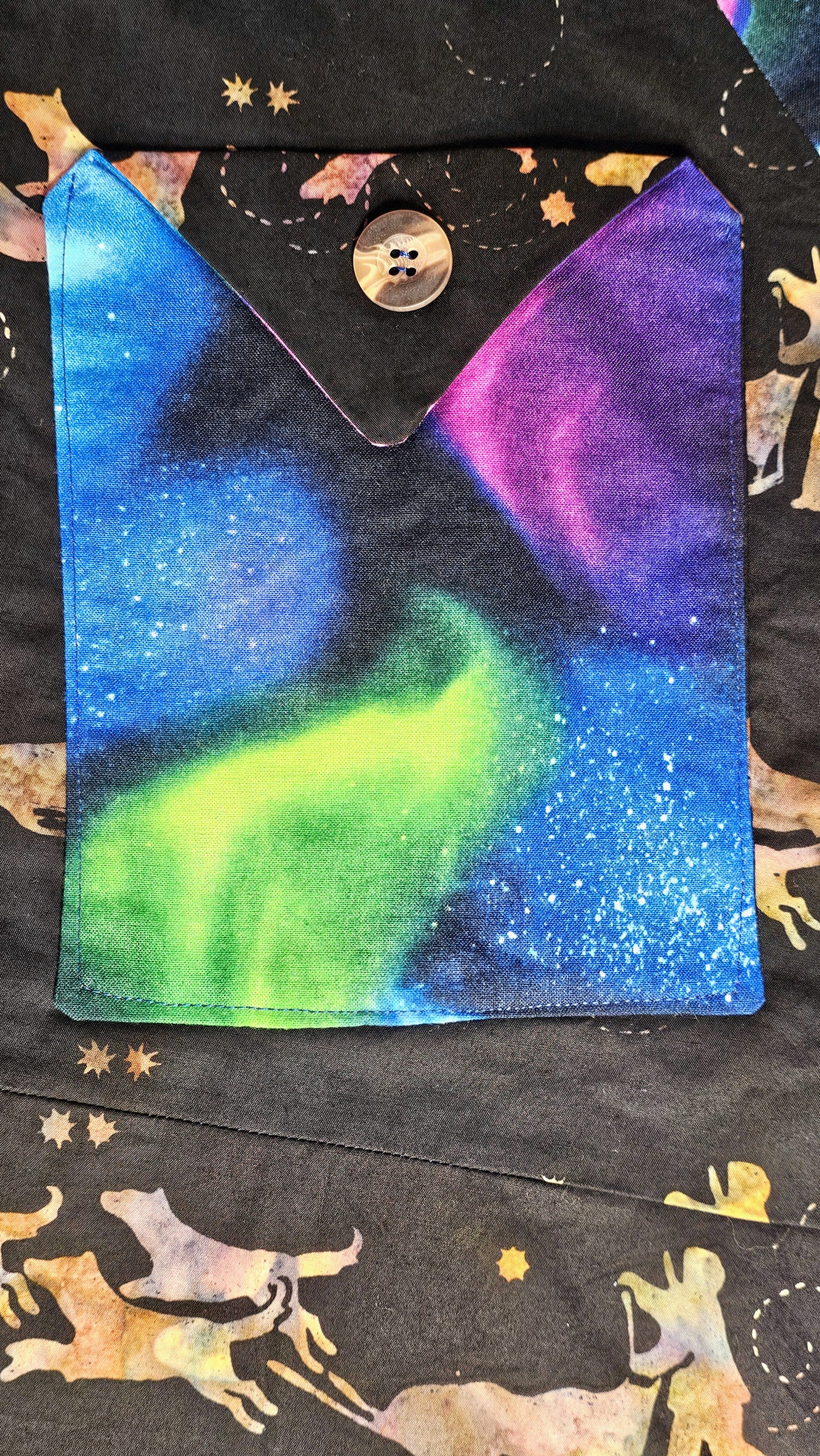 Alaskan Iditarod And Aurora Borealis Apron By Artful Kitchen Wear