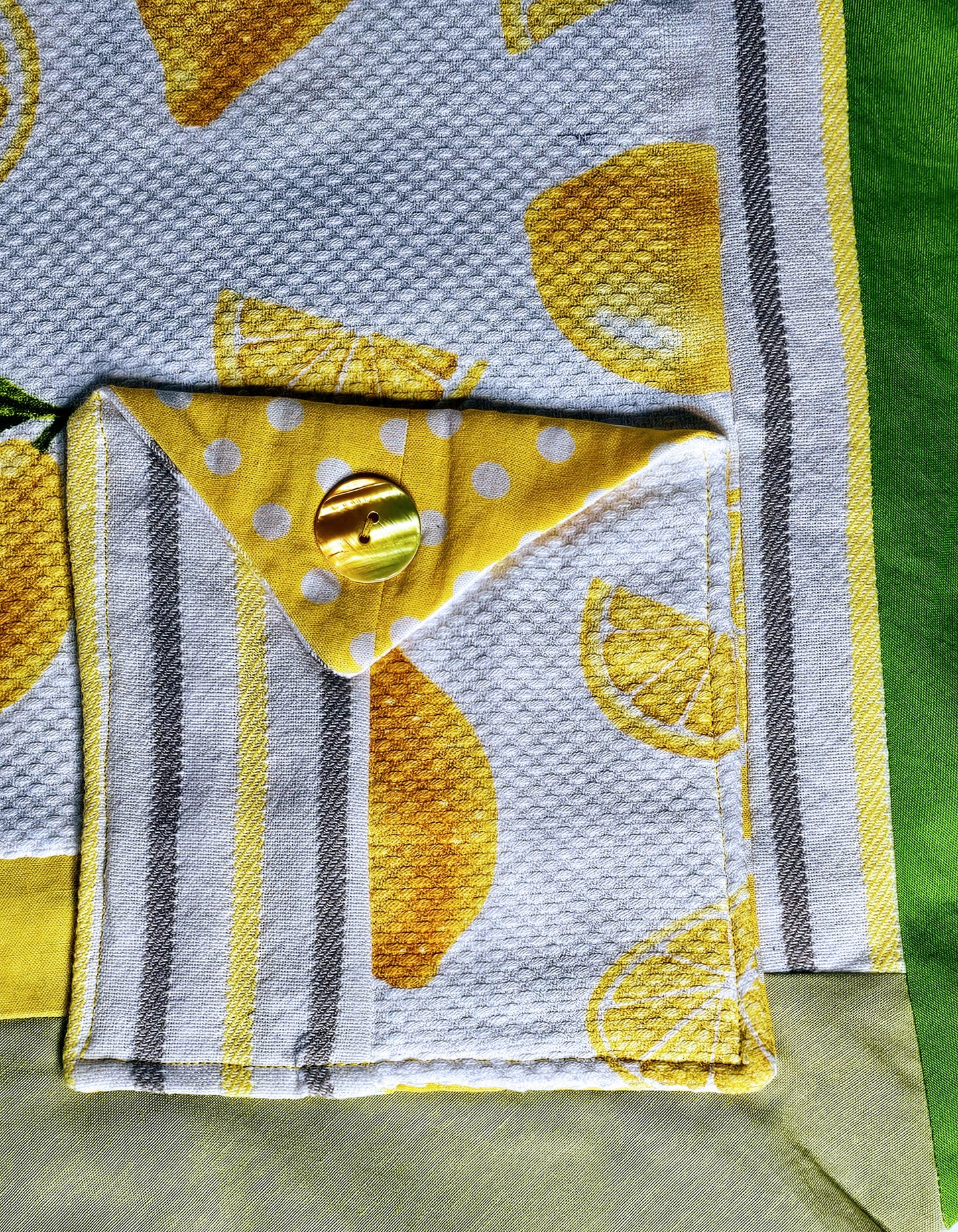 Lemons Make Me Pucker Apron By Artful Kitchen Wear